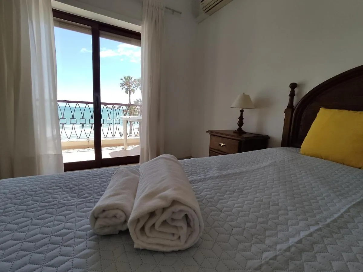 2 Avenida Frente Mar - Casas & Papeis Daire Armação de Pêra Portekiz